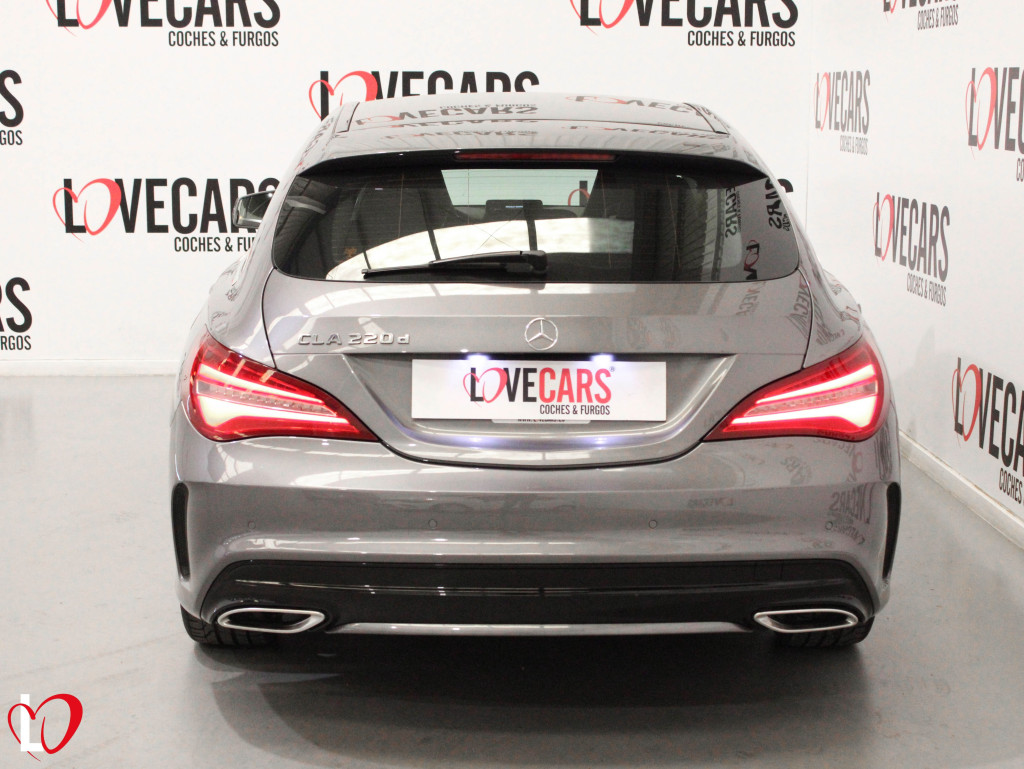 MERCEDES CLA SHOOTING BRAKE CLA 220 D AUTOMÁTICO AMG 177 de segunda mano