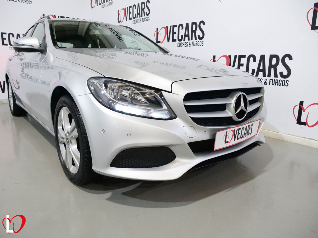 MERCEDES CLASE 200 D AUTO. BUSINESS 136 de segunda mano