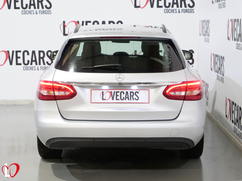 MERCEDES CLASE 200 D AUTO. BUSINESS 136 de segunda mano