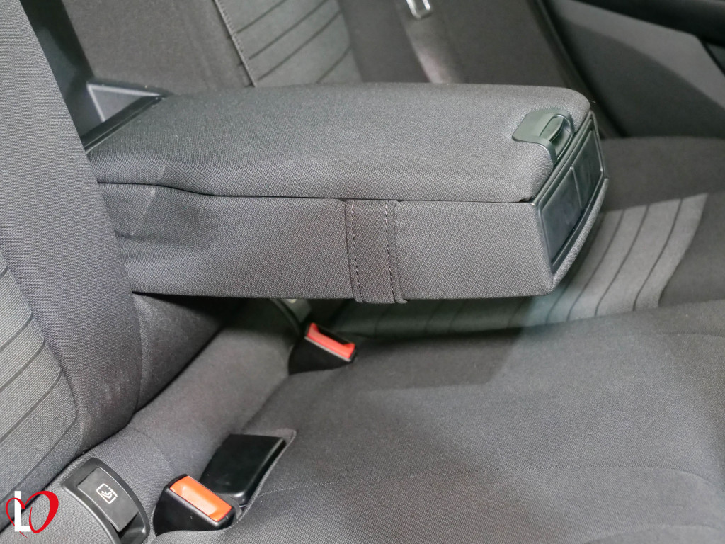 MERCEDES CLASE 200 D AUTO. BUSINESS 136 de segunda mano