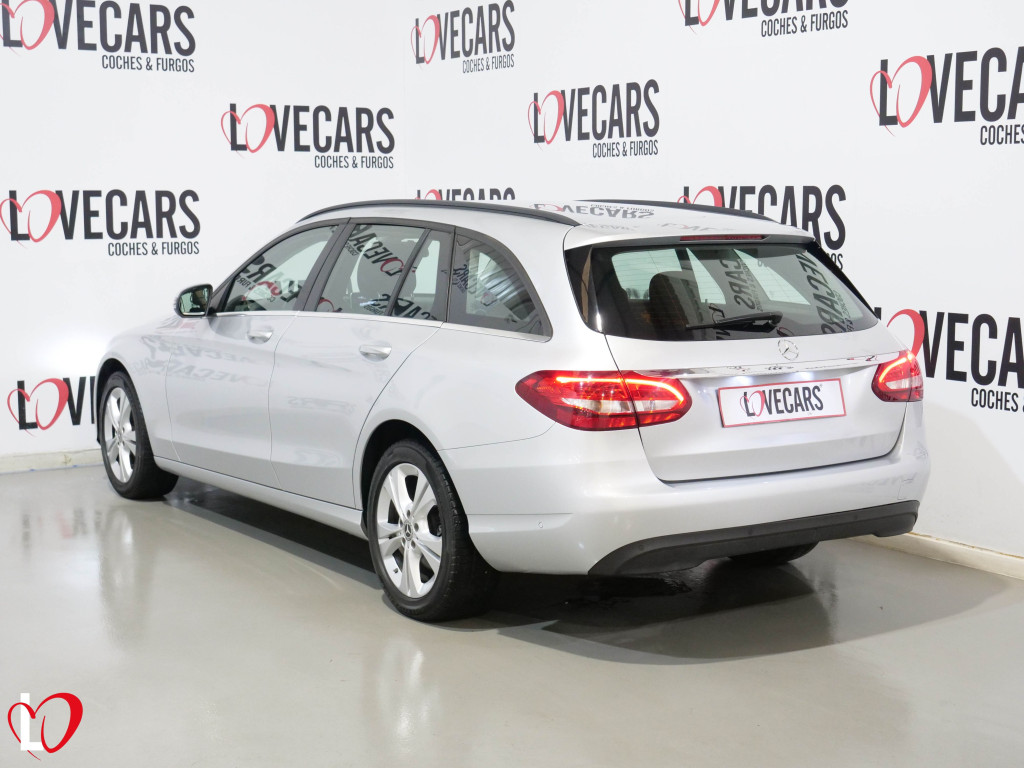 MERCEDES CLASE 200 D AUTO. BUSINESS 136 de segunda mano