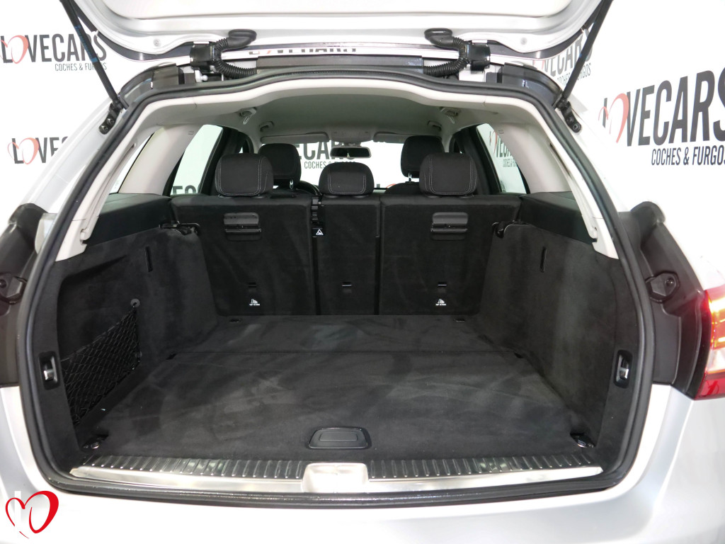 MERCEDES CLASE 200 D AUTO. BUSINESS 136 de segunda mano