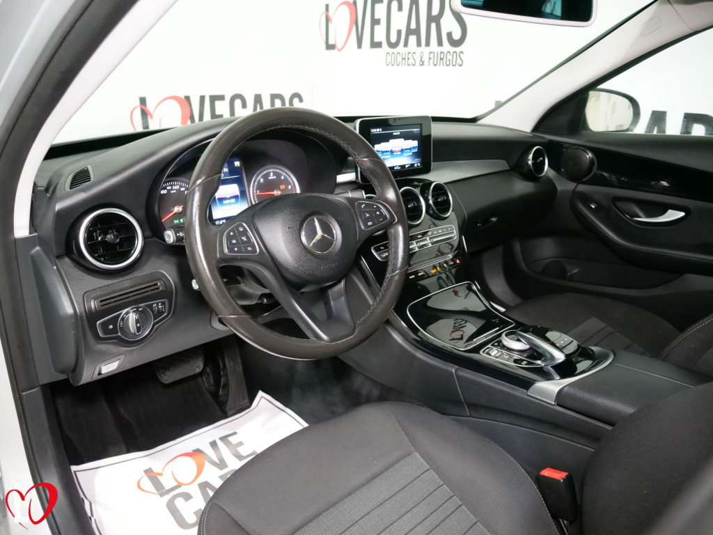 MERCEDES CLASE 200 D AUTO. BUSINESS 136 de segunda mano