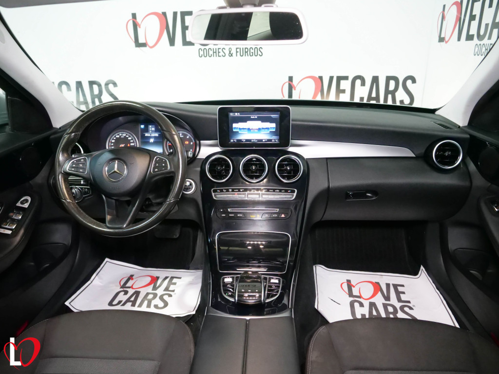 MERCEDES CLASE 200 D AUTO. BUSINESS 136 de segunda mano