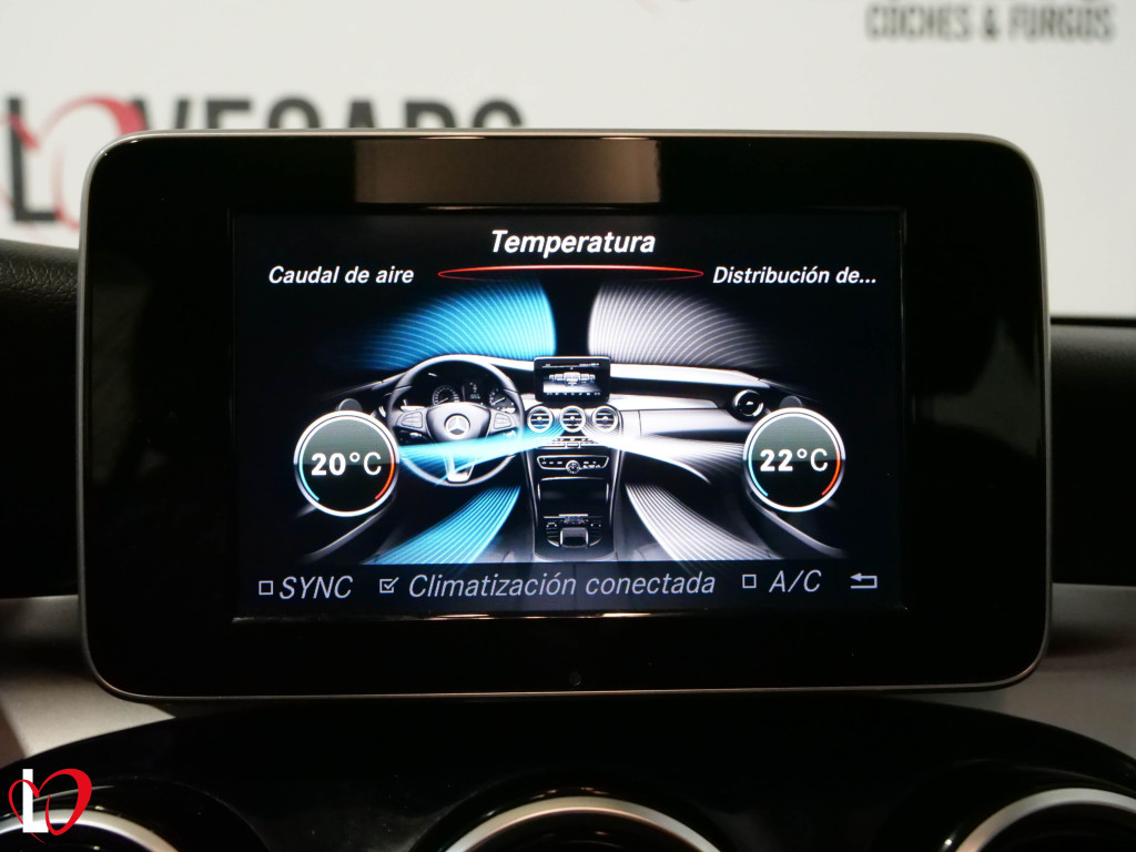 MERCEDES CLASE 200 D AUTO. BUSINESS 136 de segunda mano