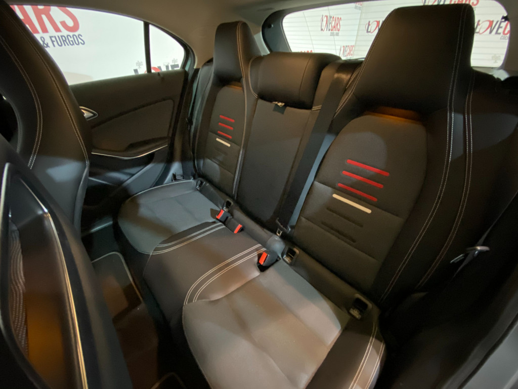 MERCEDES CLASE A 180 CDI BUSINESS EDITION AUTOMAT. 110 de segunda mano