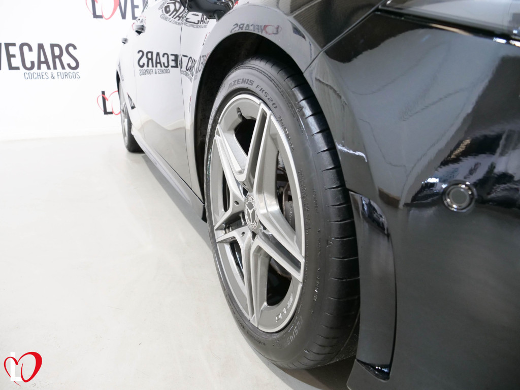 MERCEDES CLASE A 180 D 7G-DCT AMG 116 de segunda mano