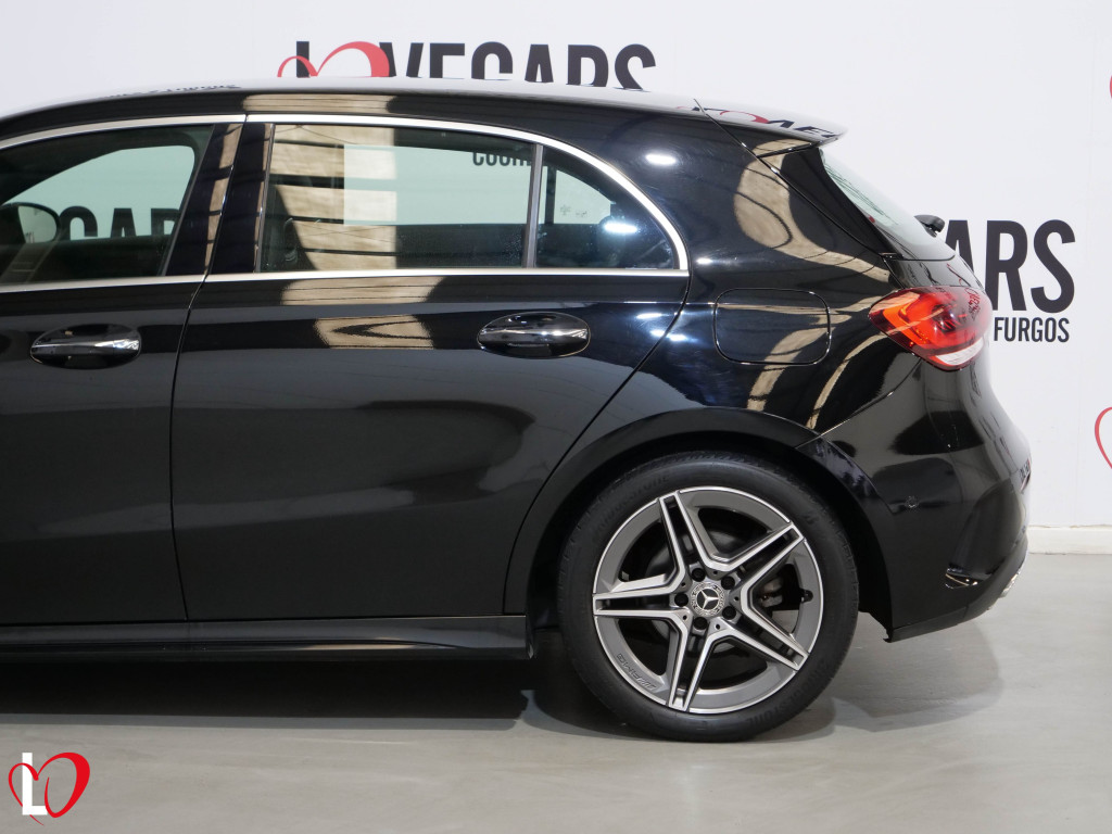 MERCEDES CLASE A 180 D 7G-DCT AMG 116 de segunda mano