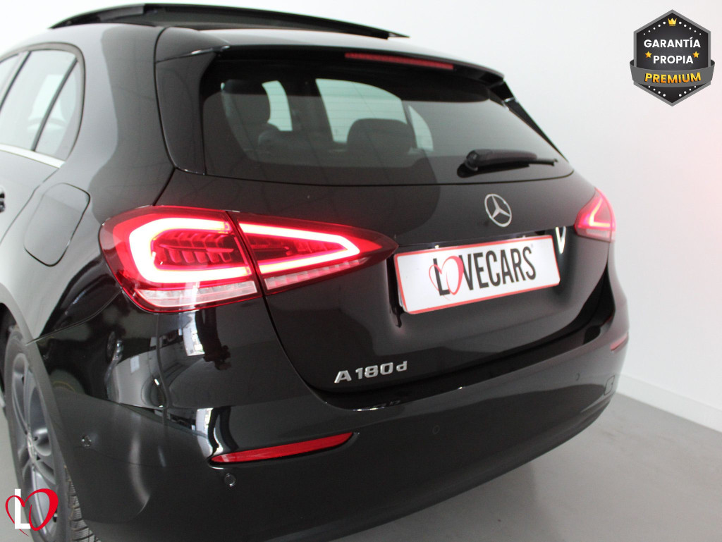 MERCEDES CLASE A 180 D AUTO BUS. LINE TECHO 116 de segunda mano