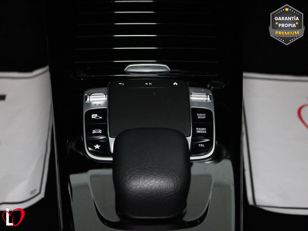 MERCEDES CLASE A 180 D AUTO BUS. LINE TECHO 116 de segunda mano
