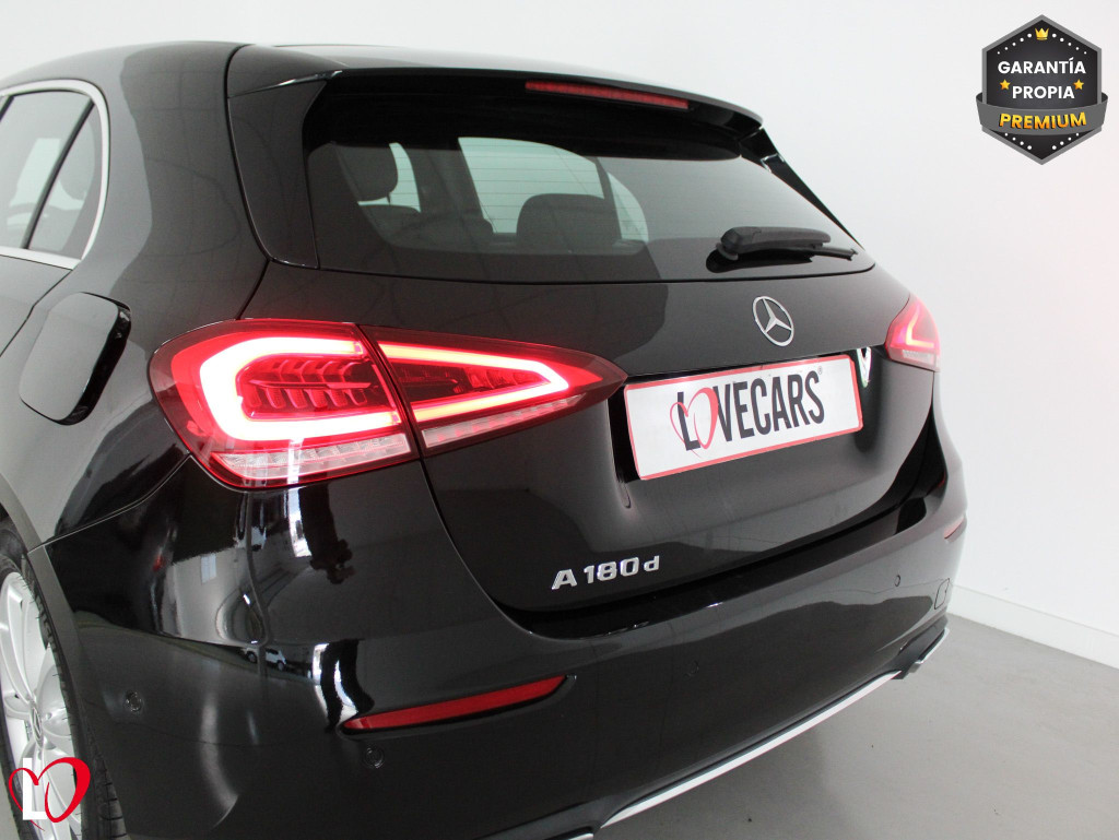 MERCEDES CLASE A 180 D AUTOM. ADVANTAGE 116 de segunda mano