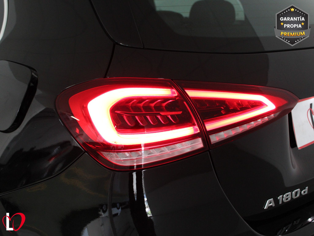 MERCEDES CLASE A 180 D AUTOM. ADVANTAGE 116 de segunda mano