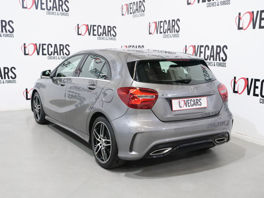 MERCEDES CLASE A 200 D AMG 136 de segunda mano