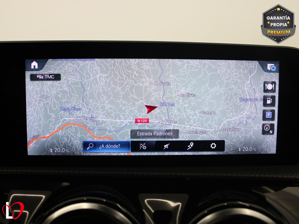 MERCEDES CLASE A 200 D AMG Line + PAQUETE ADVANTAGE 150 de segunda mano