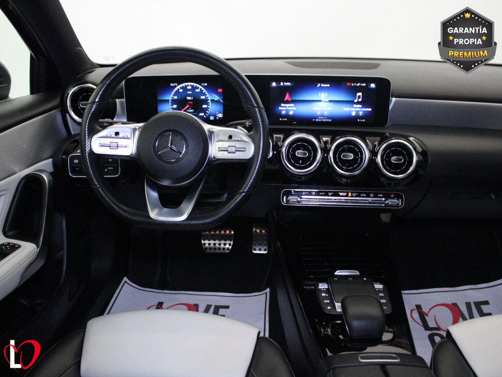 MERCEDES CLASE A 200 D AMG Line + PAQUETE ADVANTAGE 150 de segunda mano