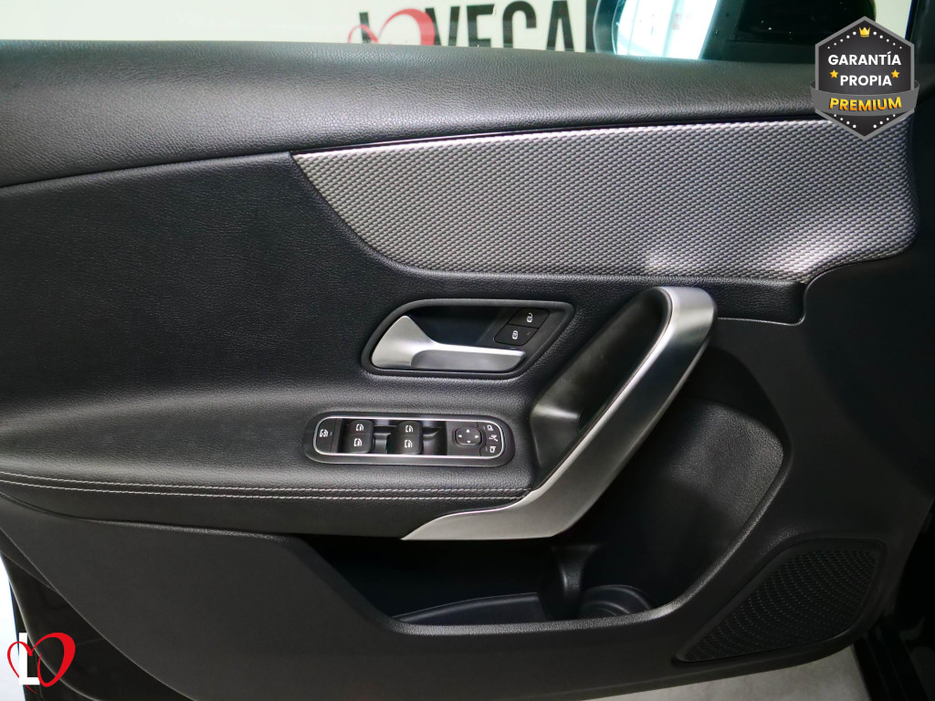 MERCEDES CLASE A 200 D AUTO ADVANTAGE 150 de segunda mano