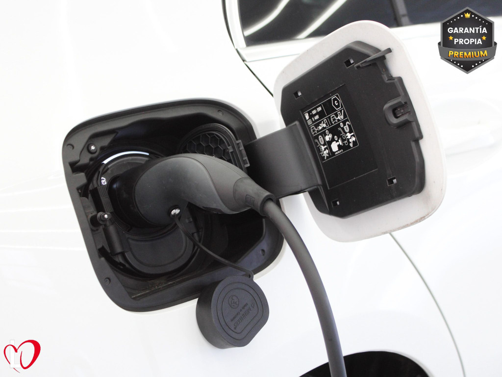 MERCEDES CLASE A 250 e 8G-DCT AMG 218 de segunda mano