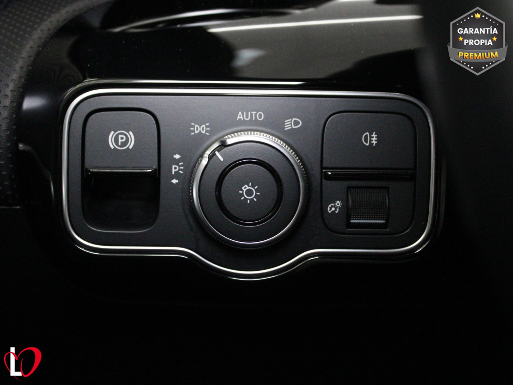 MERCEDES CLASE A 250 e AUTOM. ADVANTAGE 218 de segunda mano