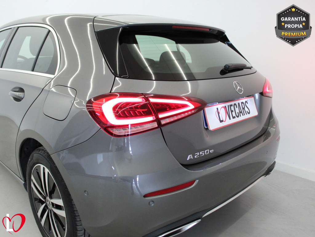 MERCEDES CLASE A 250 e AUTOM. ADVANTAGE 218 de segunda mano