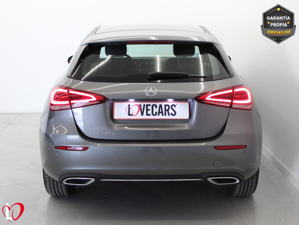 MERCEDES CLASE A 250 e AUTOM. ADVANTAGE 218 de segunda mano