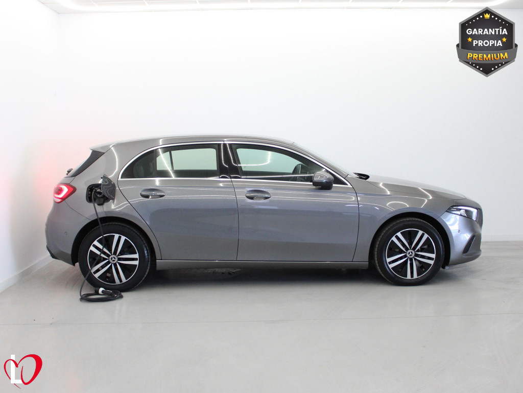 MERCEDES CLASE A 250 e AUTOM. ADVANTAGE 218 de segunda mano