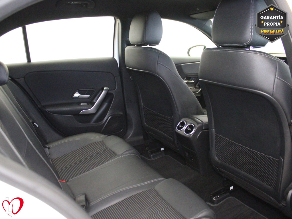 MERCEDES CLASE A 250 e + PAQUETE ADVANTAGE 218 de segunda mano