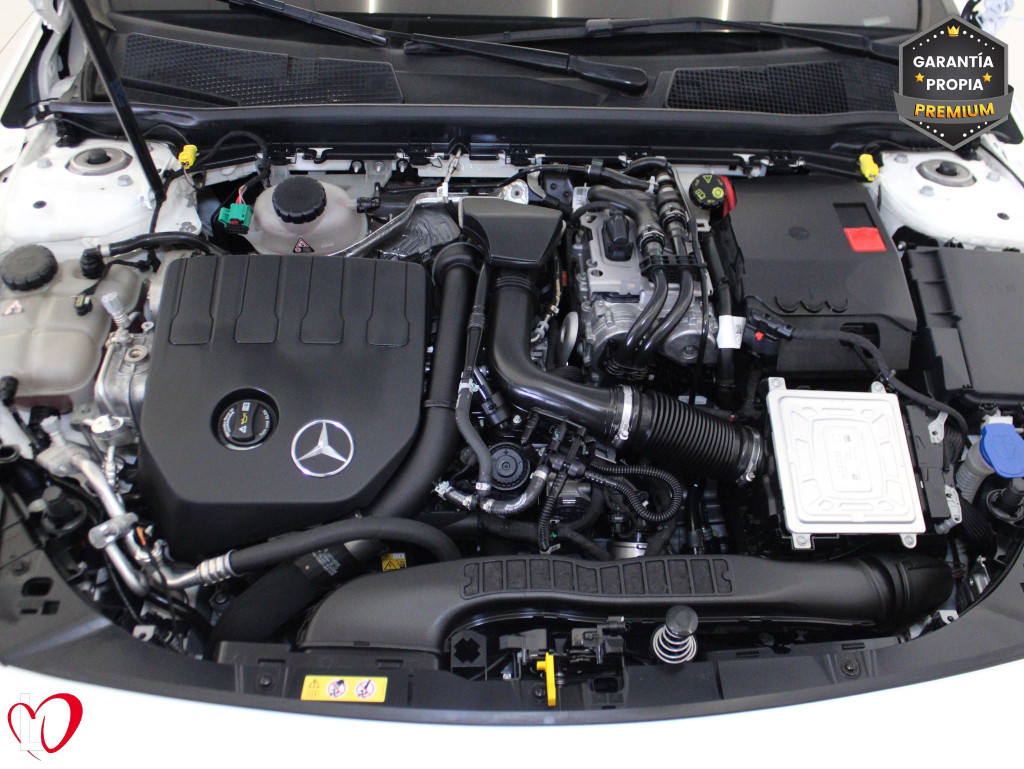 MERCEDES CLASE A 250 e + PAQUETE ADVANTAGE 218 de segunda mano
