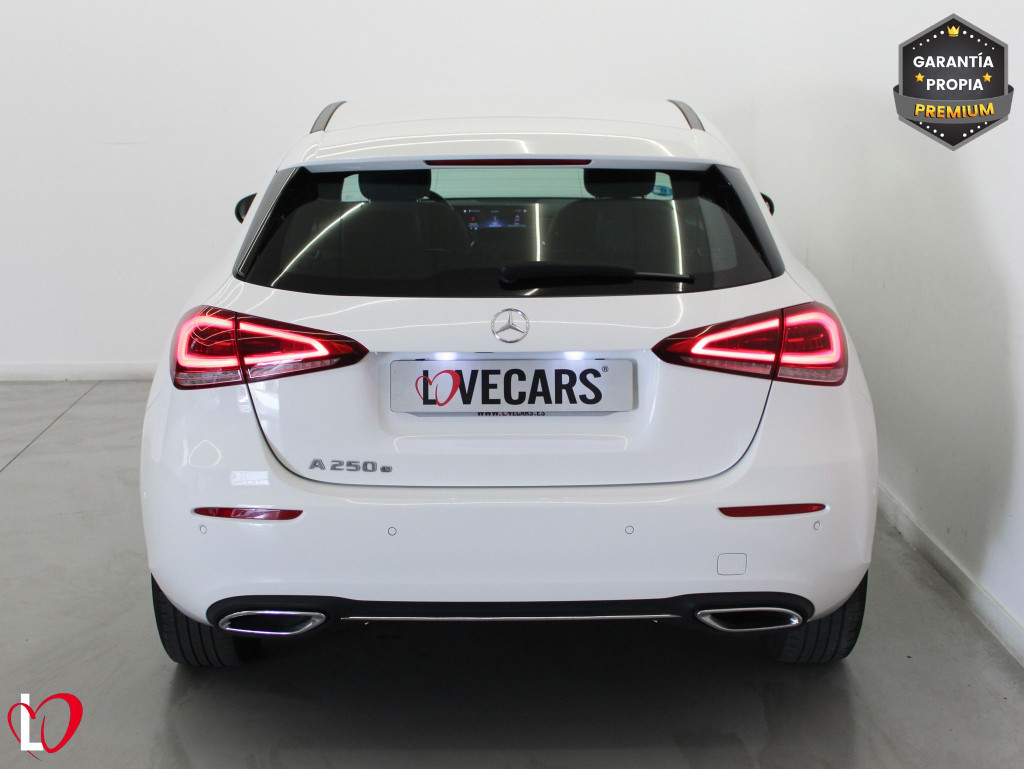 MERCEDES CLASE A 250 e + PAQUETE ADVANTAGE 218 de segunda mano
