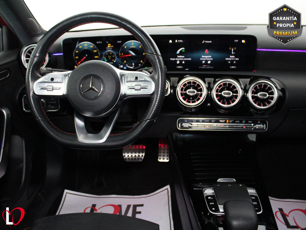 MERCEDES CLASE A A 200 D AUTOM. AMG 150 de segunda mano