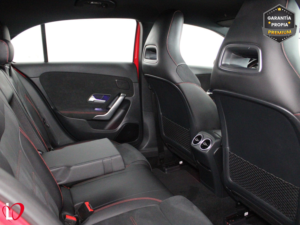 MERCEDES CLASE A A 200 D AUTOM. AMG 150 de segunda mano