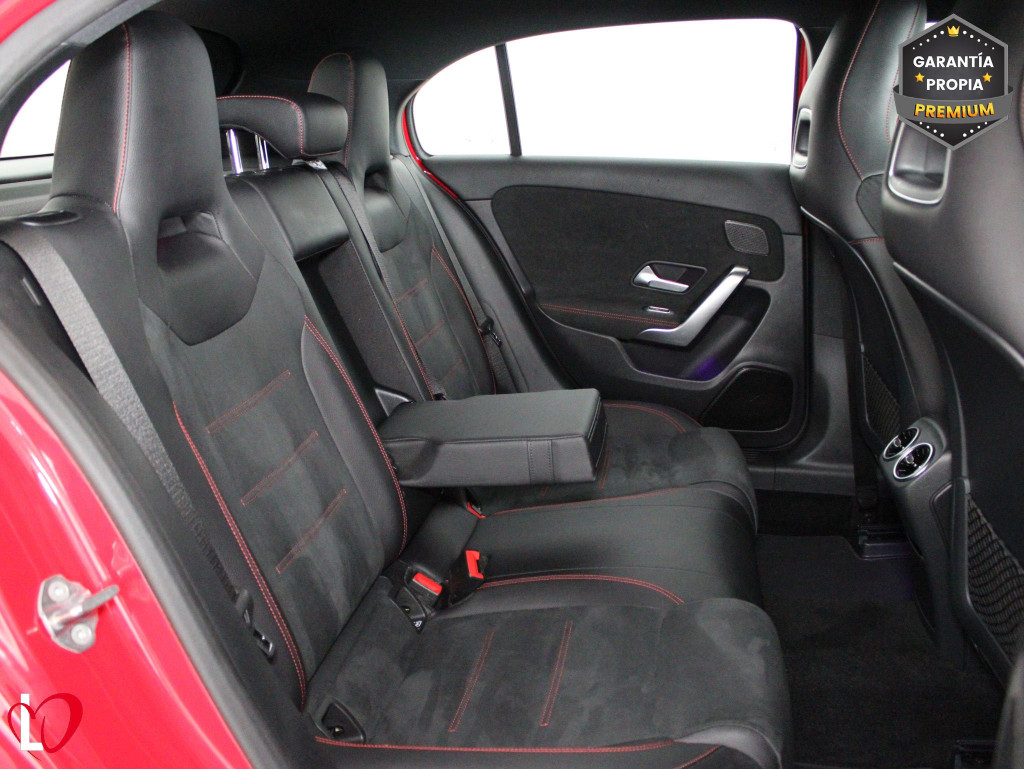 MERCEDES CLASE A A 200 D AUTOM. AMG 150 de segunda mano