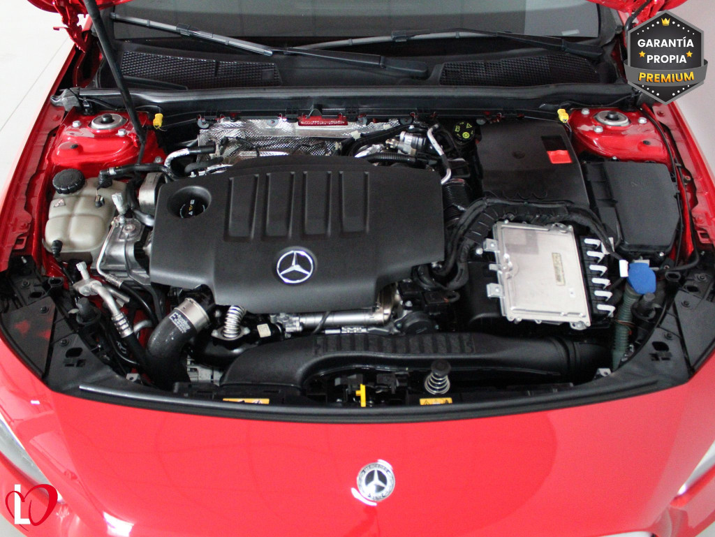 MERCEDES CLASE A A 200 D AUTOM. AMG 150 de segunda mano
