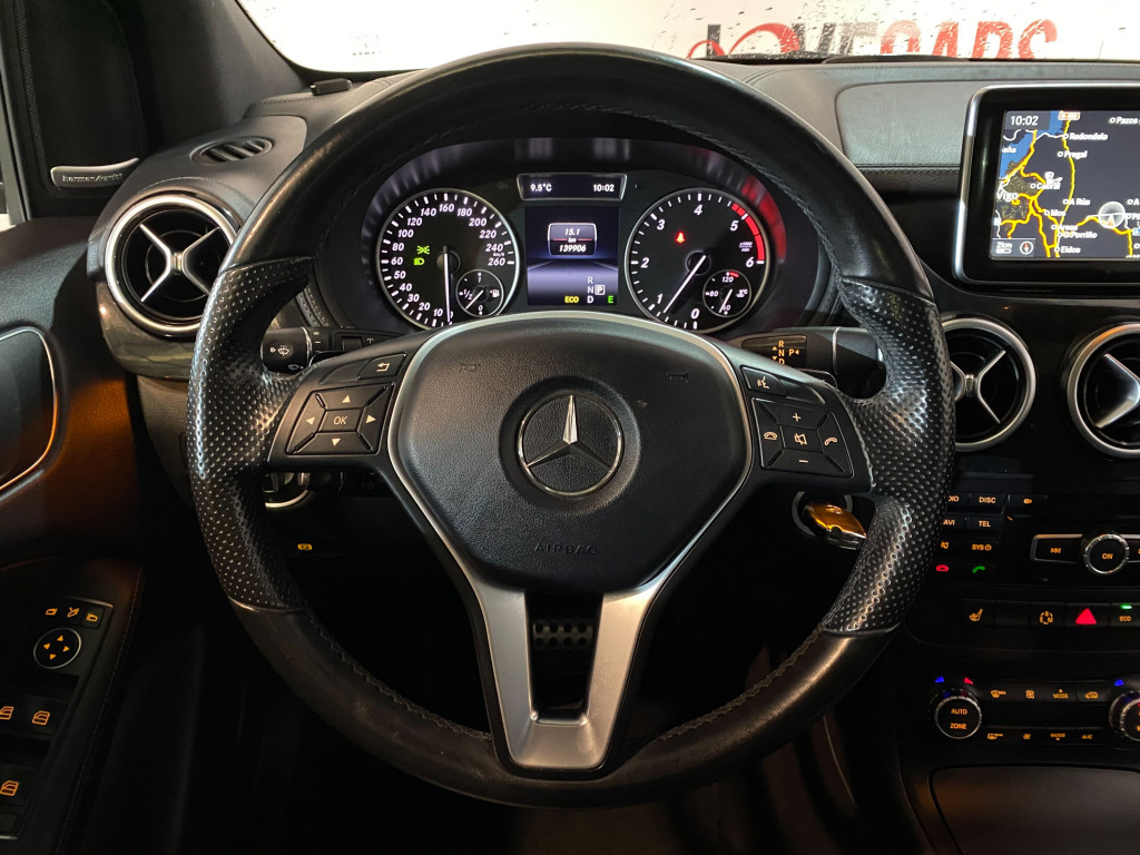MERCEDES CLASE B 200 CDI FASCINATION AUTOMATIC. TECHO de segunda mano