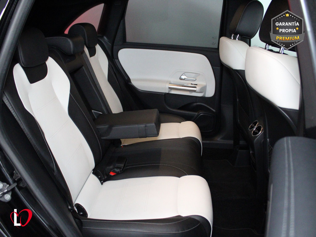 MERCEDES CLASE B 200 D AMG AUTOM. 150 de segunda mano