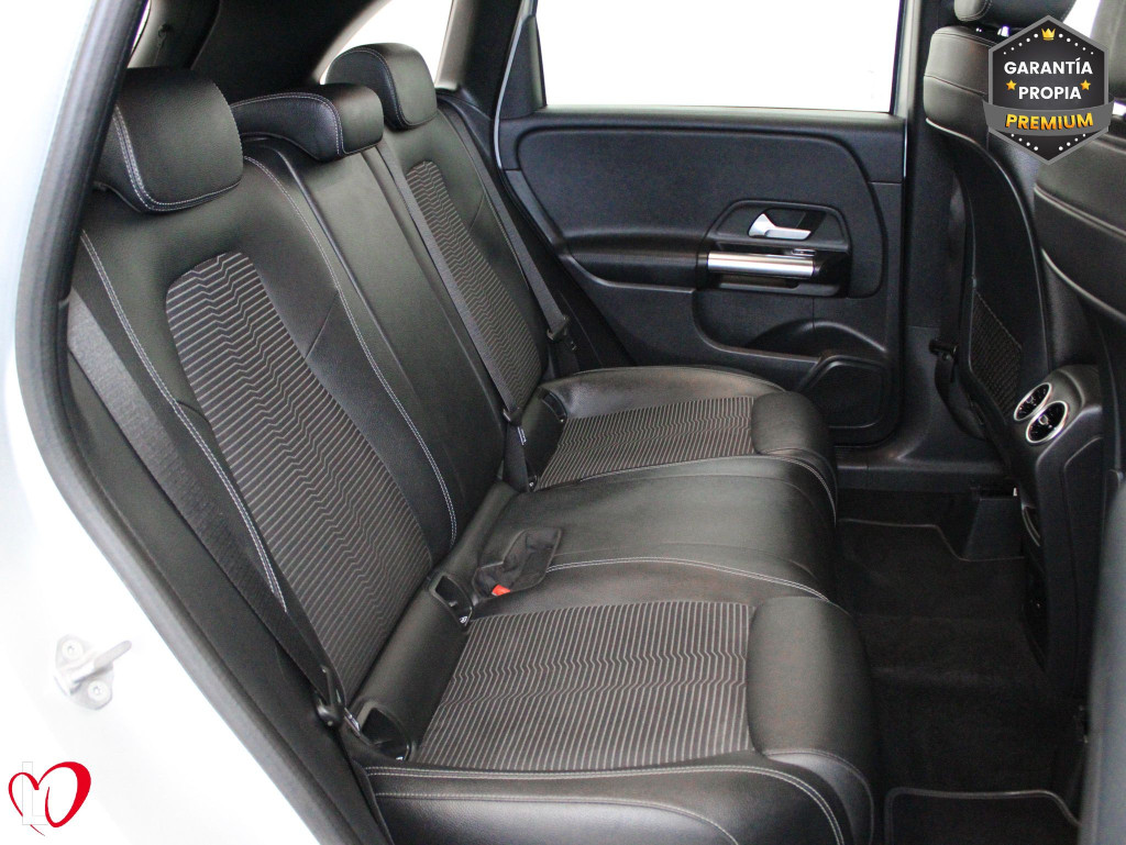 MERCEDES CLASE B 200 D AUTOM. ADVANTAGE 200 de segunda mano