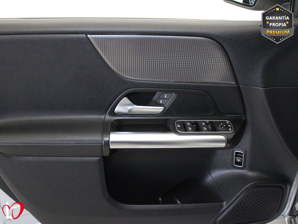 MERCEDES CLASE B 200 D AUTOM. ADVANTAGE 200 de segunda mano