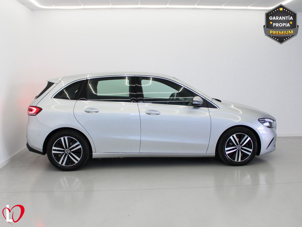 MERCEDES CLASE B 200 D AUTOM. ADVANTAGE 200 de segunda mano