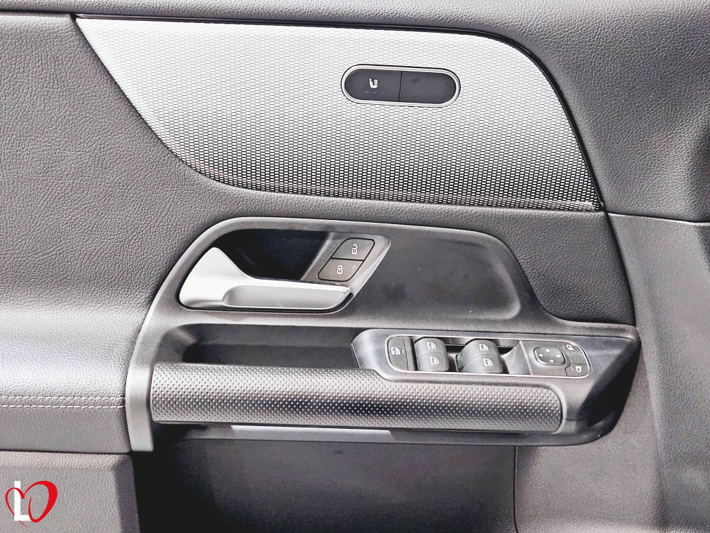 MERCEDES CLASE B 200D CDI AUTO 150 de segunda mano