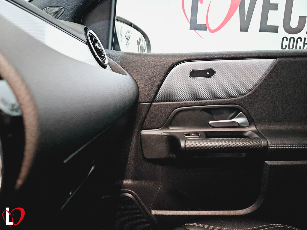 MERCEDES CLASE B 200D CDI AUTO 150 de segunda mano