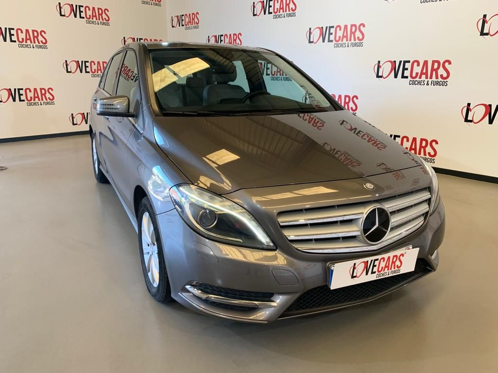 MERCEDES CLASE B 220 CDI SPORTS TOURER BUSINESS EXECUTIVE 170CV de segunda mano