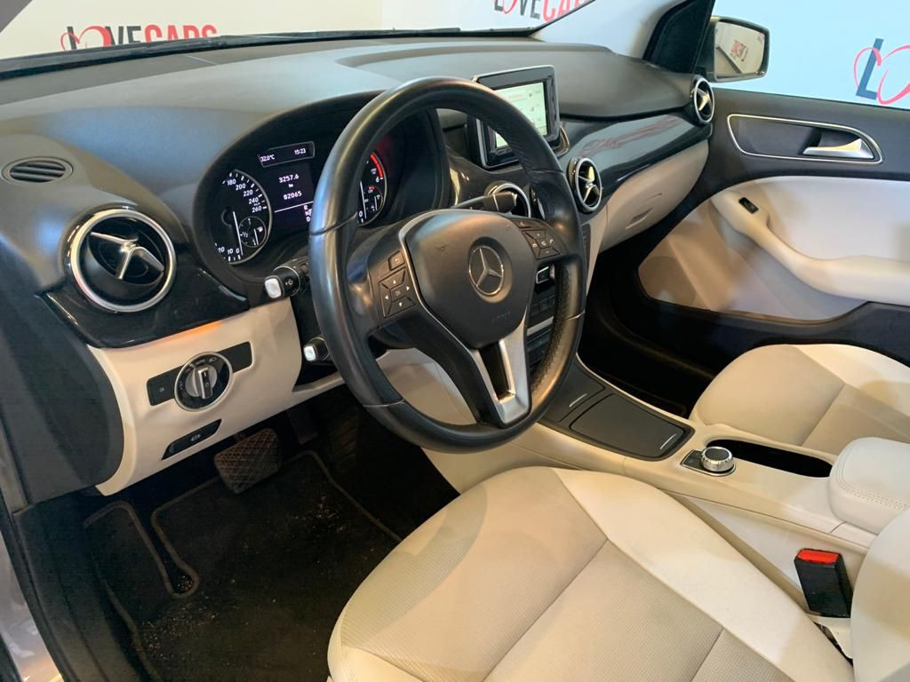 MERCEDES CLASE B 220 CDI SPORTS TOURER BUSINESS EXECUTIVE 170CV de segunda mano