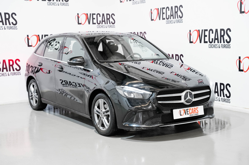 MERCEDES CLASE B NEW 180 D AUTO. LINE 116 de segunda mano