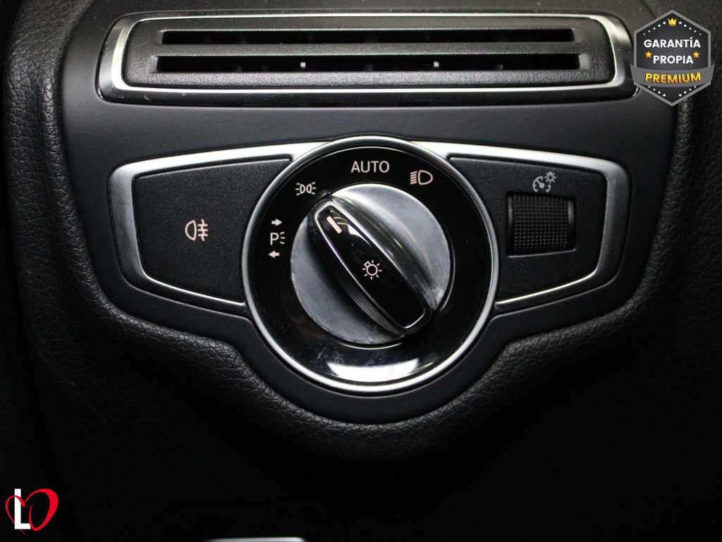 MERCEDES CLASE C 220 D AUT. AVANGARDE 170 de segunda mano