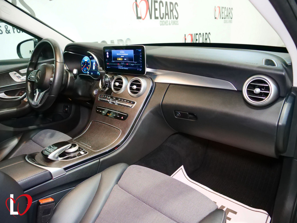 MERCEDES CLASE C ESTATE 200 D 9G-TRONIC AVANTGARDE de segunda mano