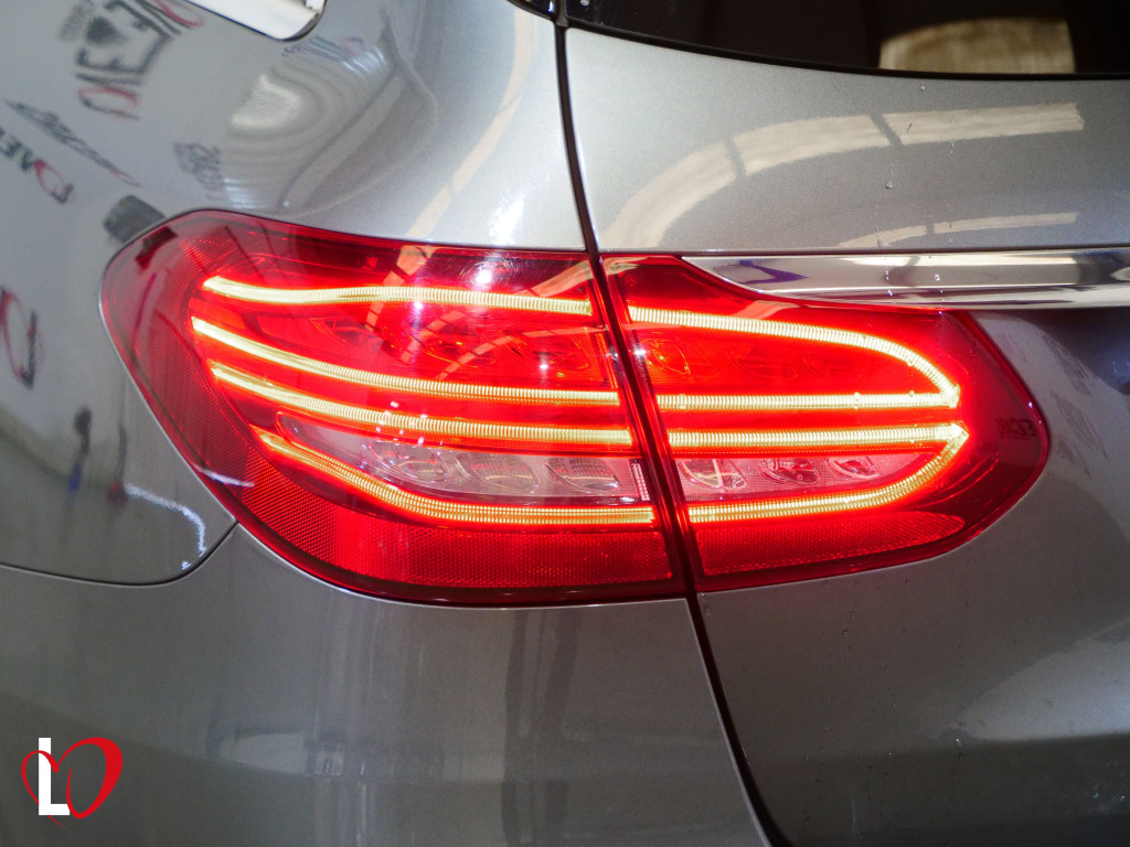 MERCEDES CLASE C ESTATE 200 D 9G-TRONIC AVANTGARDE de segunda mano