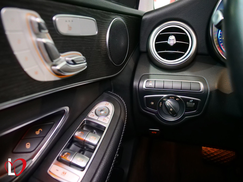 MERCEDES CLASE C ESTATE 200 D 9G-TRONIC AVANTGARDE de segunda mano