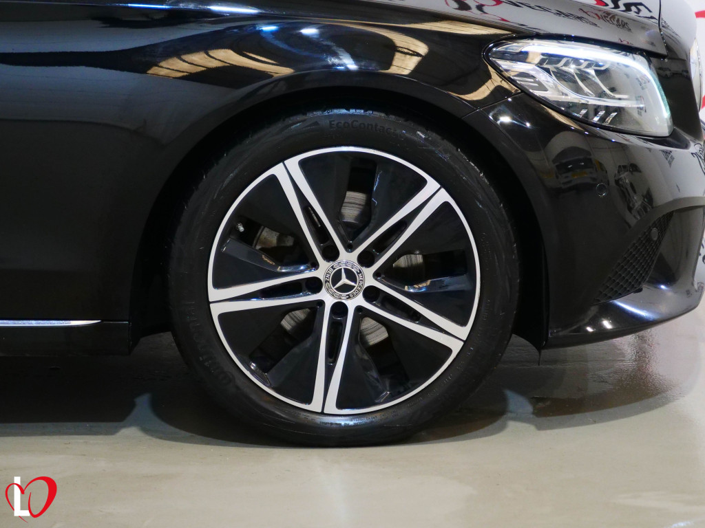MERCEDES CLASE C ESTATE 220 D 9G-TRONIC AVANDGARDE 195 de segunda mano