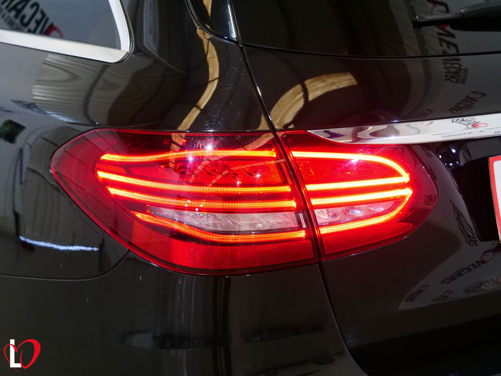 MERCEDES CLASE C ESTATE 220 D 9G-TRONIC AVANDGARDE 195 de segunda mano