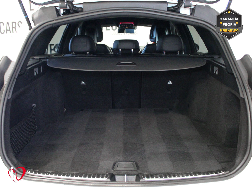 MERCEDES CLASE C ESTATE 220D AMG 9G-TRONIC 4 MATIC 200 de segunda mano
