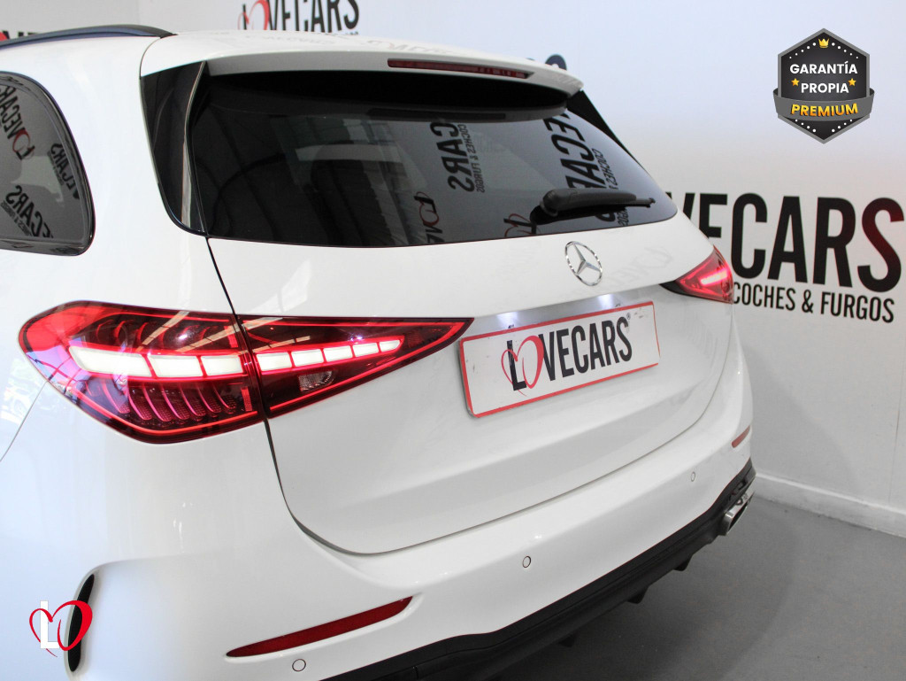 MERCEDES CLASE C ESTATE 220D AMG 9G-TRONIC 4 MATIC 200 de segunda mano